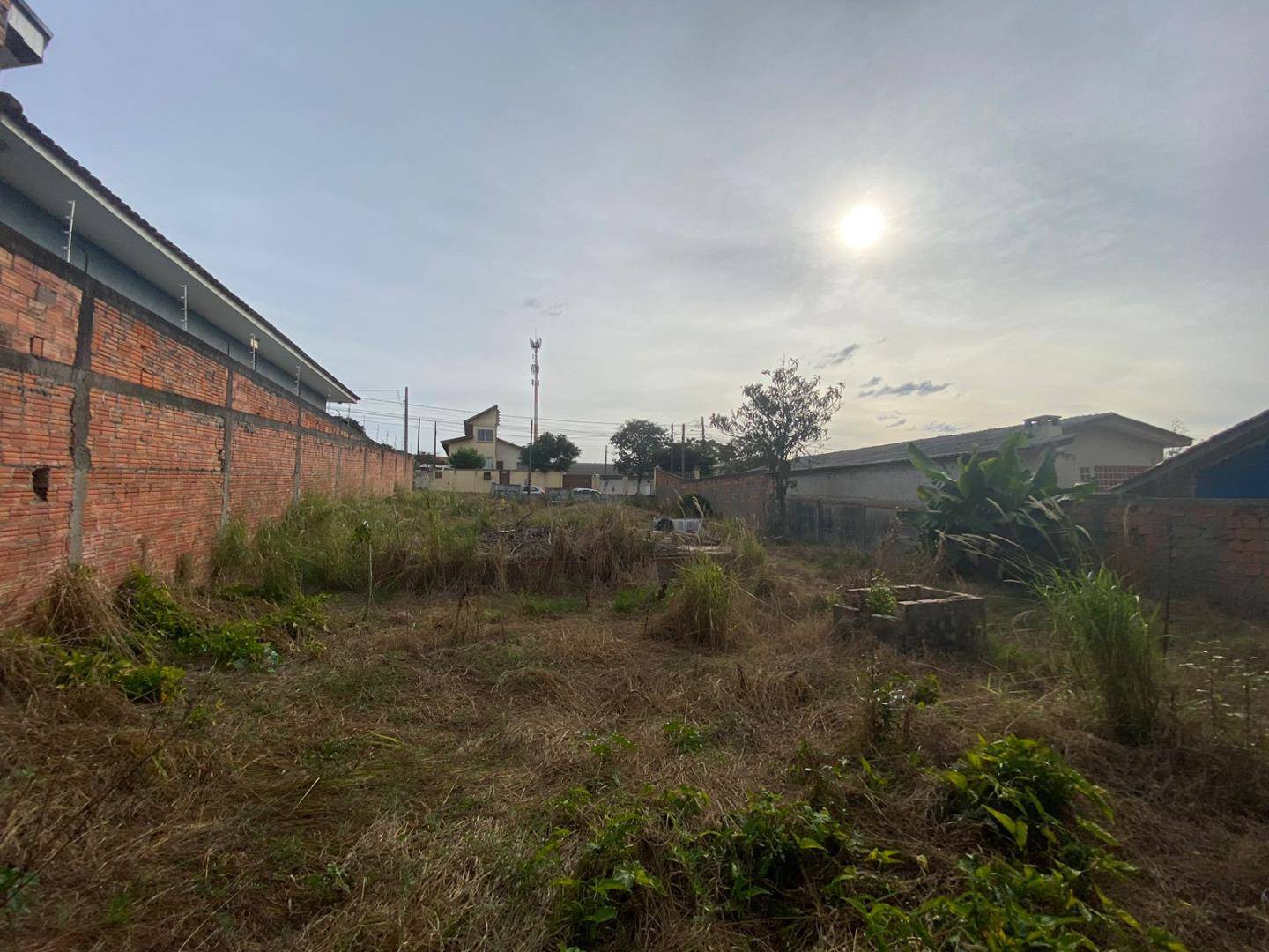 Terreno para venda no Contorno em Ponta Grossa com 476m² por R$ 230.000,00