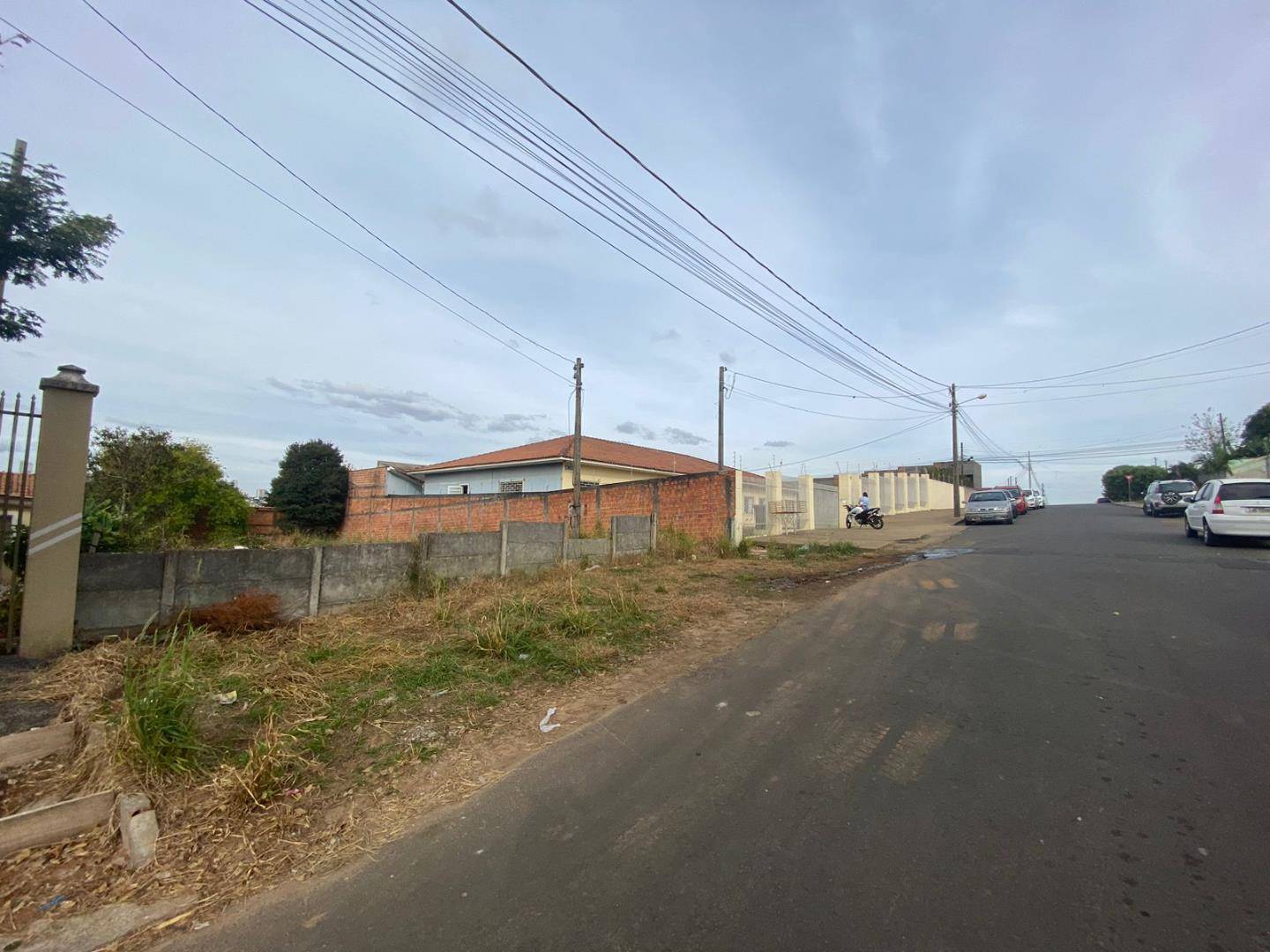 Terreno para venda no Contorno em Ponta Grossa com 476m² por R$ 230.000,00