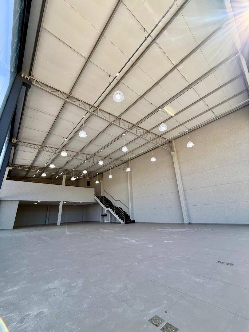 Sala para locacao no Oficinas em Ponta Grossa com 370m² por R$ 17.990,00