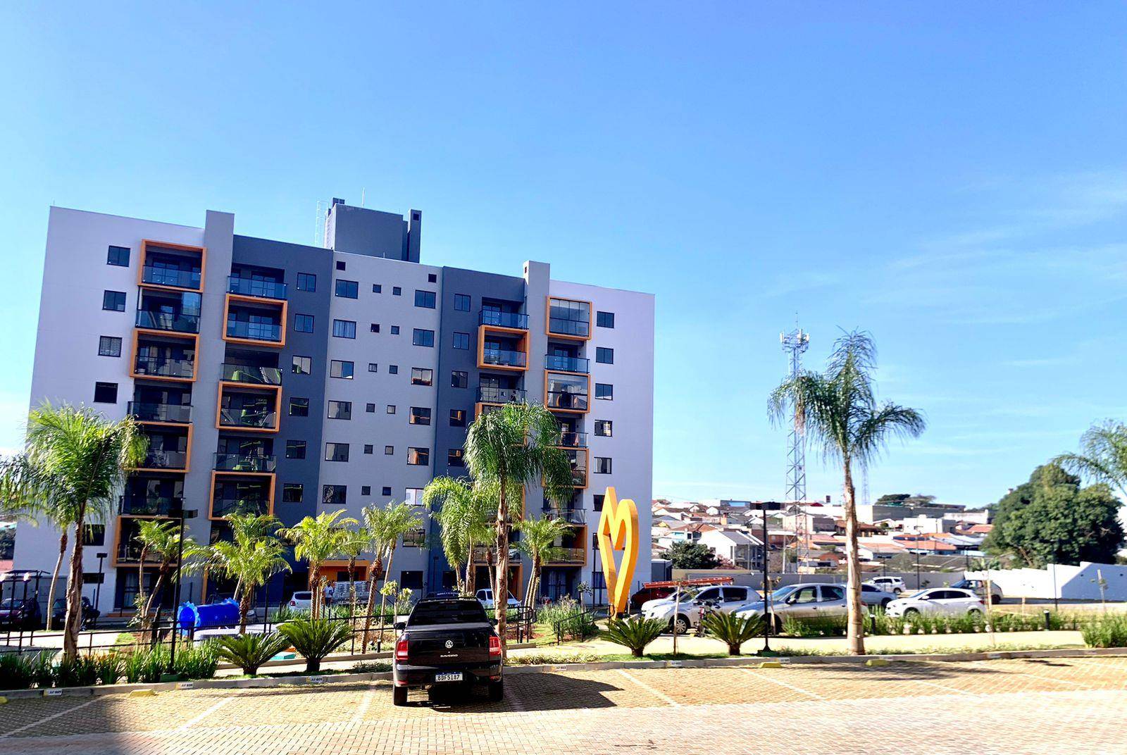 Apartamento para venda no Contorno em Ponta Grossa com 78,52m² por R$ 296.000,00
