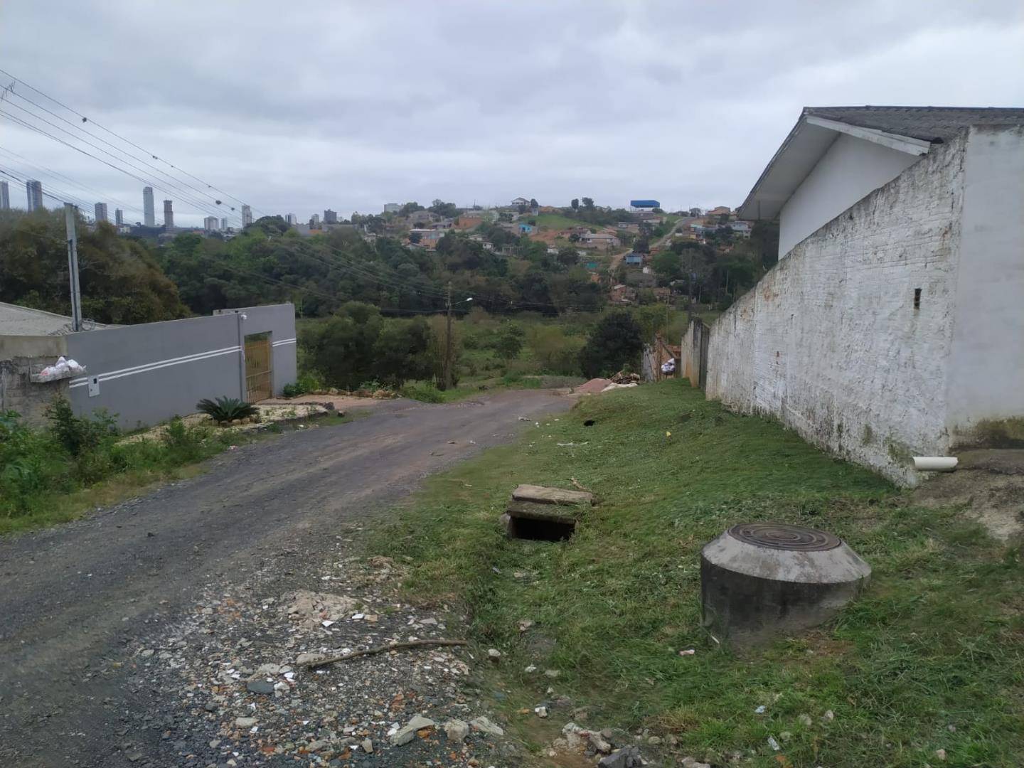 Casa para venda no Olarias em Ponta Grossa com 275,25m² por R$ 200.000,00