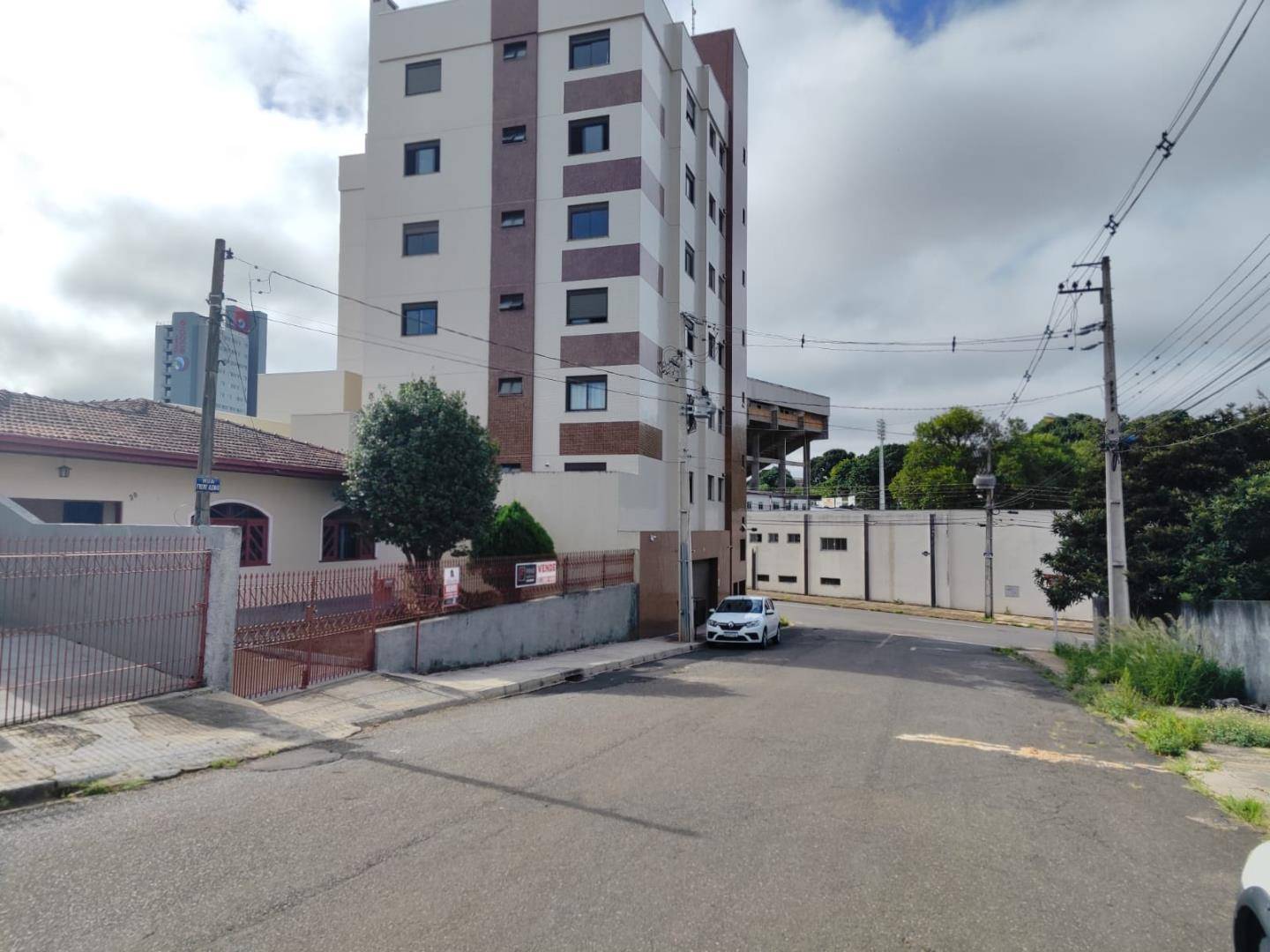 Terreno para venda no Oficinas em Ponta Grossa com 462m² por R$ 519.000,00