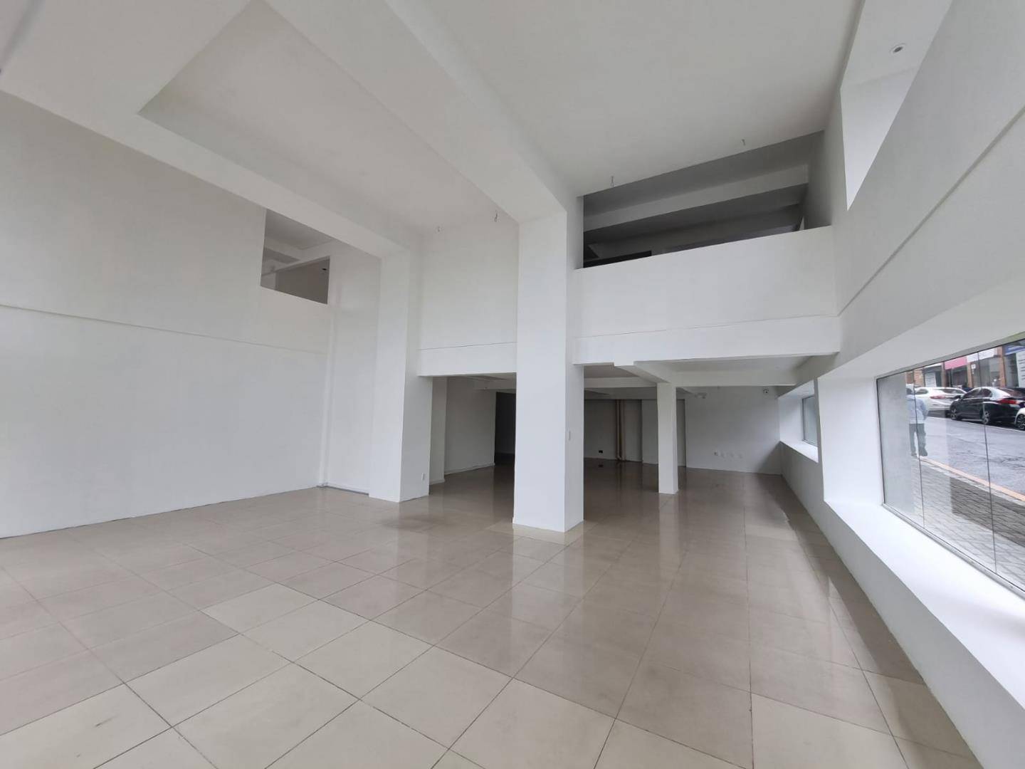 Sala para locacao no Centro em Ponta Grossa com 350m² por R$ 9.990,00