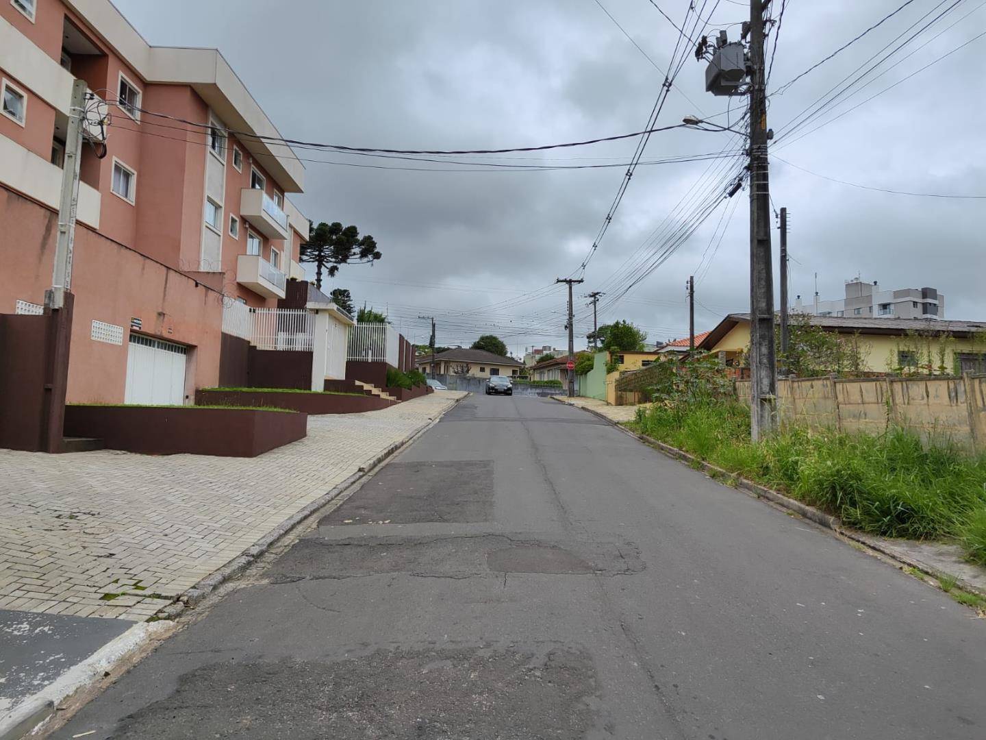 Terreno para venda no Jardim Carvalho em Ponta Grossa com 285m² por R$ 320.000,00