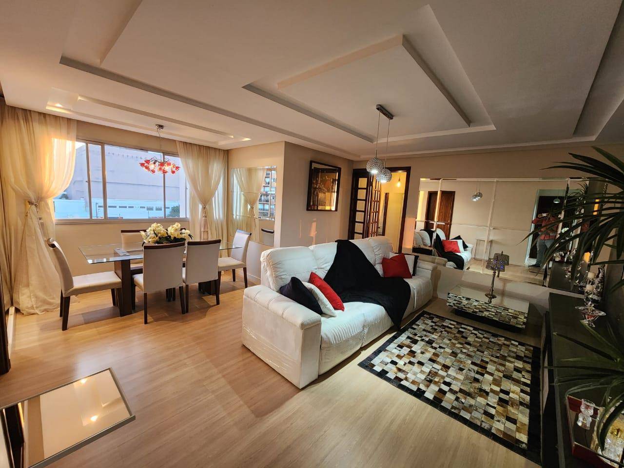 Apartamento para venda no Centro em Ponta Grossa com 128m² por R$ 360.000,00