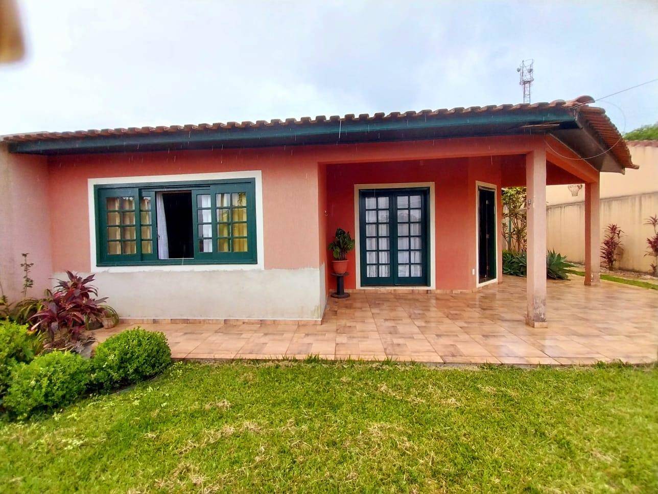 Casa para venda no Uvaranas em Ponta Grossa com 462m² por R$ 390.000,00