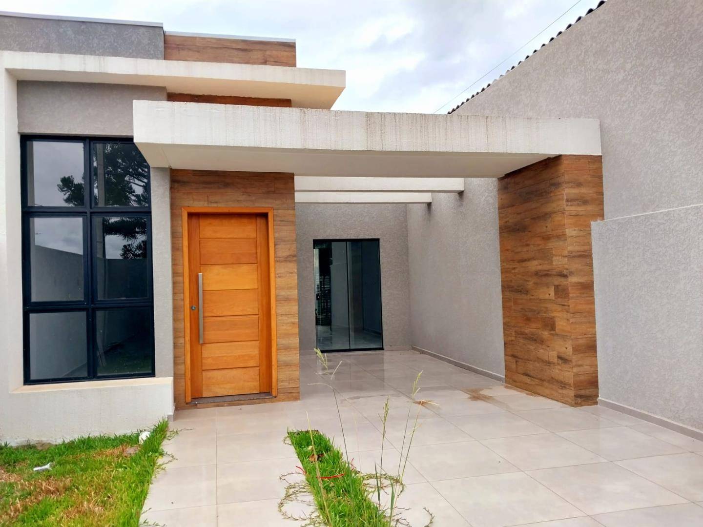Casa para venda no Uvaranas em Ponta Grossa com 90m² por R$ 360.000,00