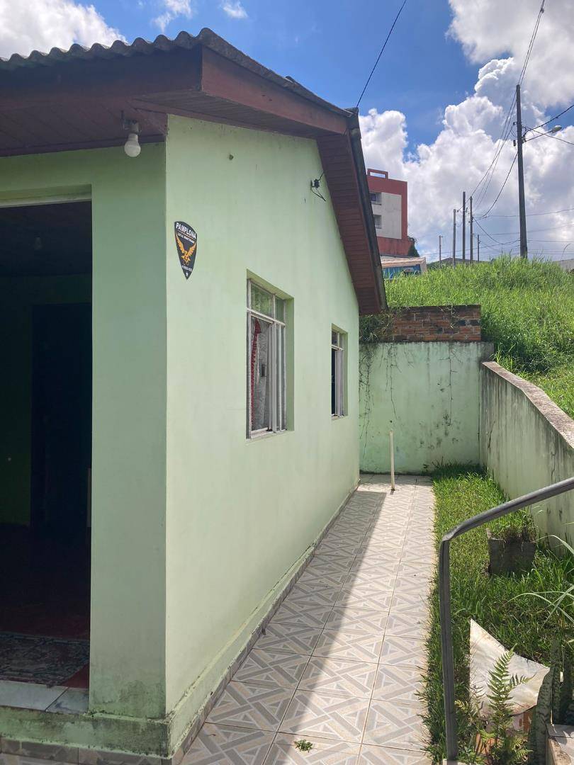 Casa para venda no Uvaranas em Ponta Grossa com 323,2m² por R$ 200.000,00