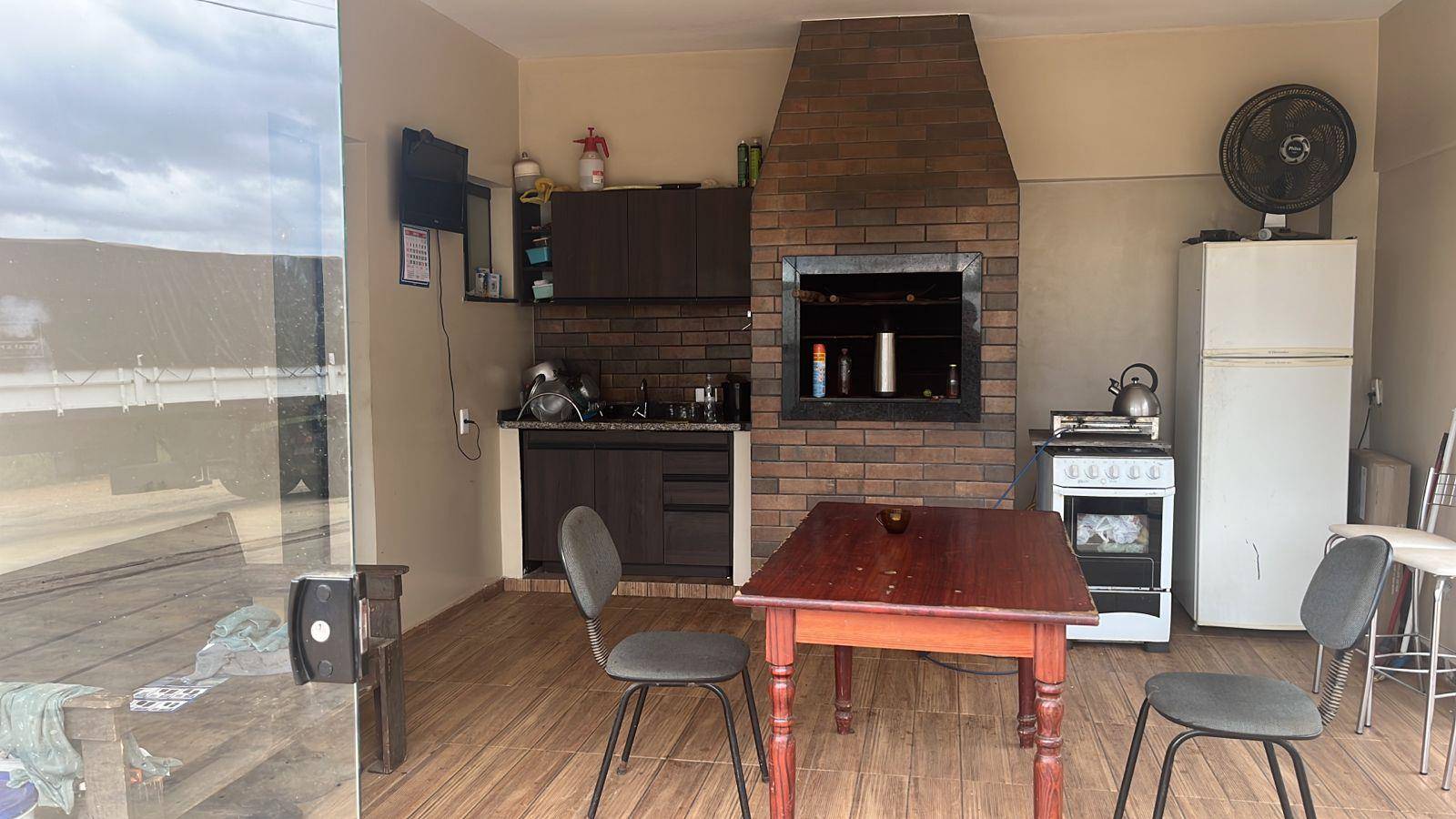 Barracão/galpão para venda no Chapada em Ponta Grossa com 1.209m² por R$ 1.800.000,00