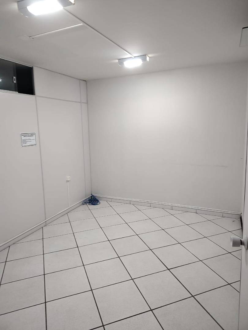 Sala para locacao no Centro em Ponta Grossa com 1.080m² por R$ 21.990,00