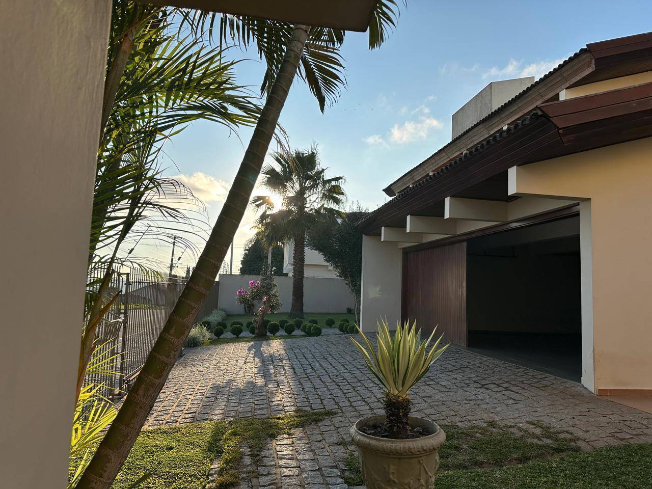 Casa para vendalocacaovenda e locacao no Estrela em Ponta Grossa com 777,85m² por R$ 2.450.000,0013.000,00