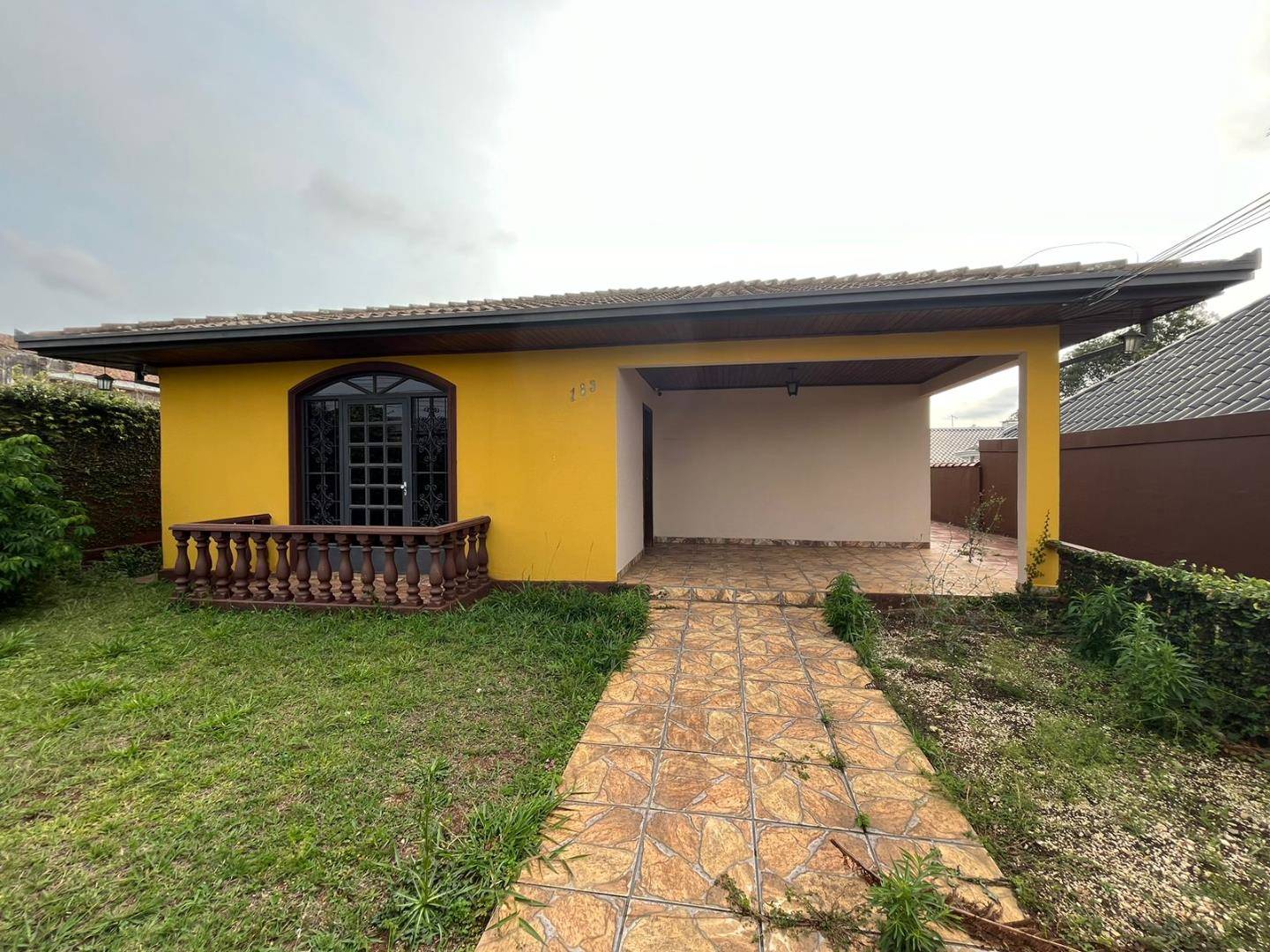 Casa para locacao no Oficinas em Ponta Grossa com 490m² por R$ 3.190,00