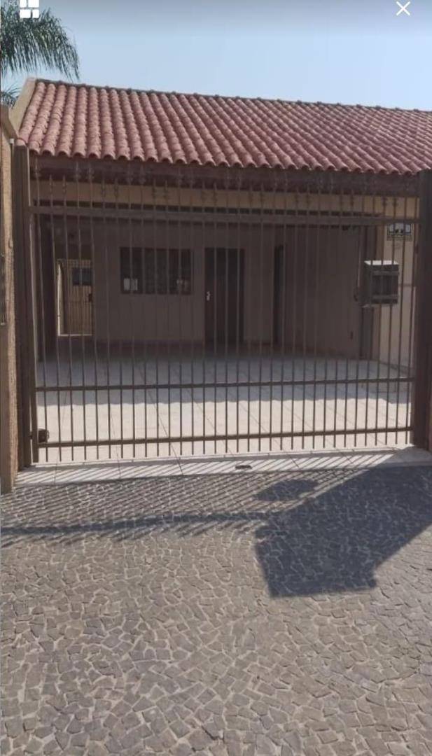 Casa para venda no Centro em Ponta Grossa com 246,2m² por R$ 600.000,00