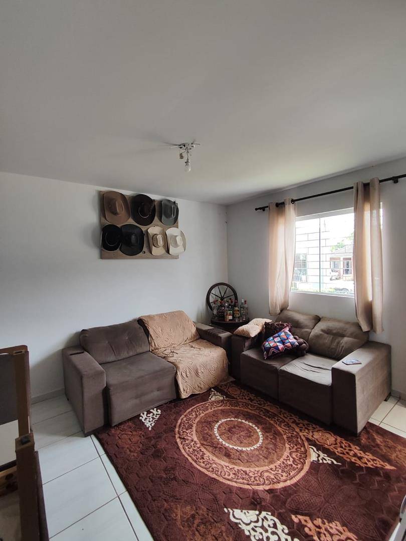 Casa para venda no Colonia Dona Luiza em Ponta Grossa com 70,42m² por R$ 200.000,00