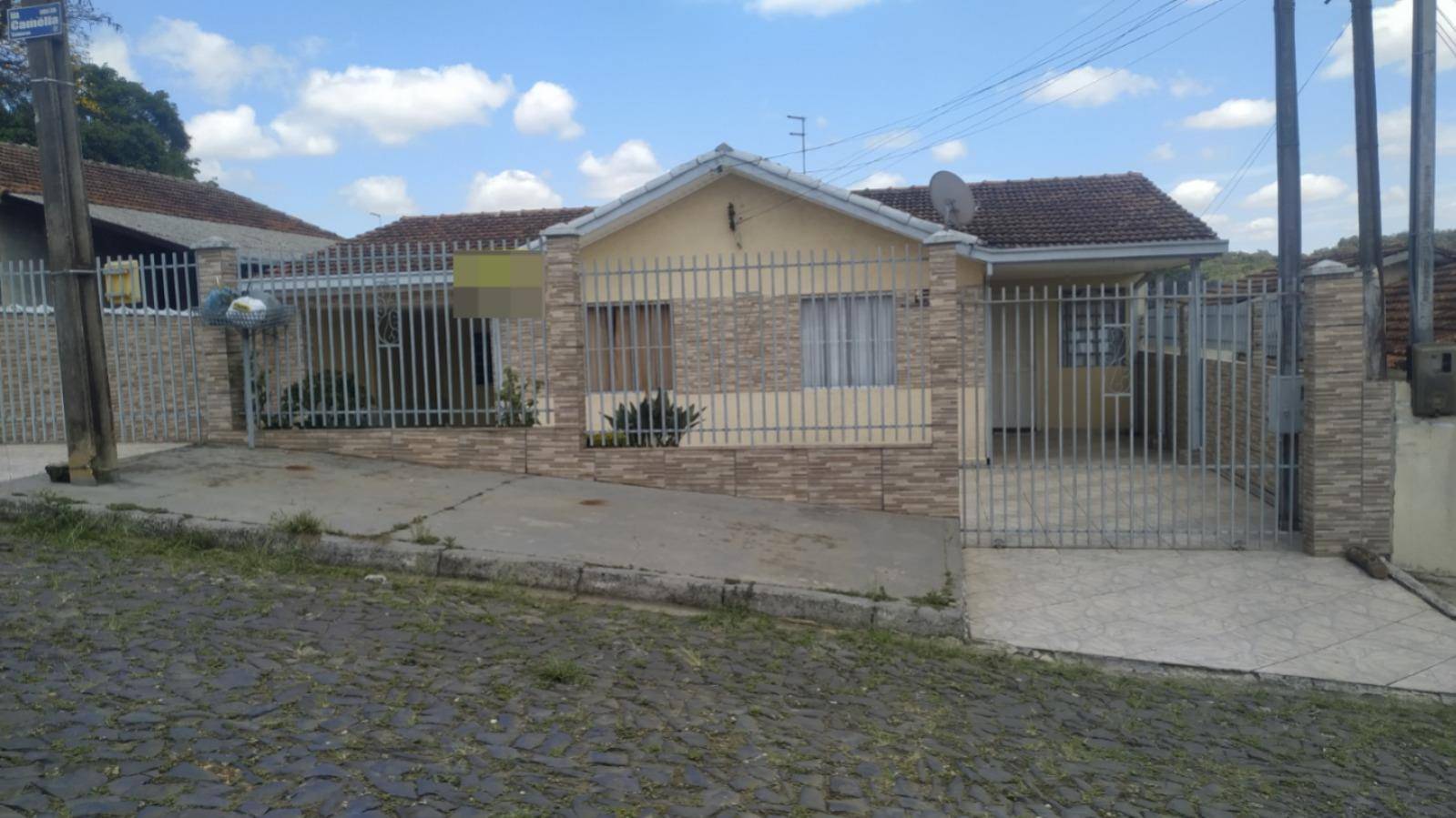 Casa para venda no Contorno em Ponta Grossa com 288m² por R$ 250.000,00
