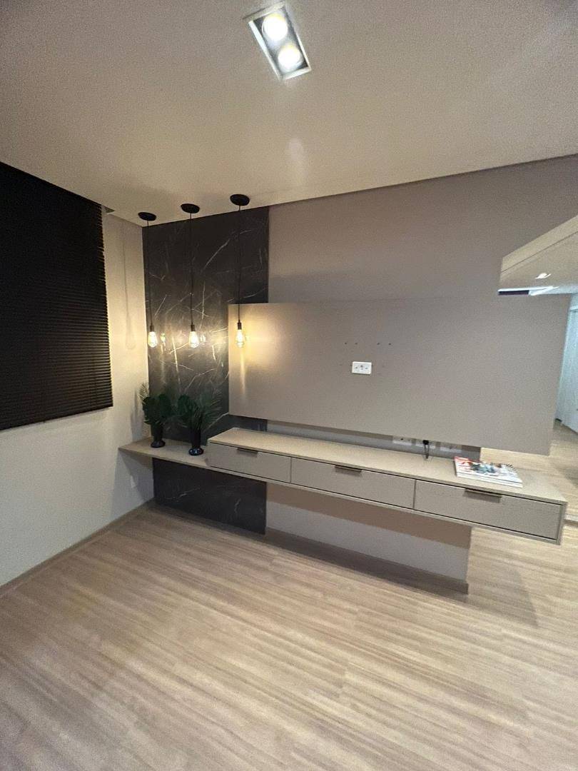 Apartamento para venda no Cara-cara em Ponta Grossa com 50,02m² por R$ 250.000,00