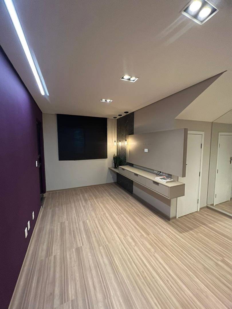 Apartamento para venda no Cara-cara em Ponta Grossa com 50,02m² por R$ 250.000,00