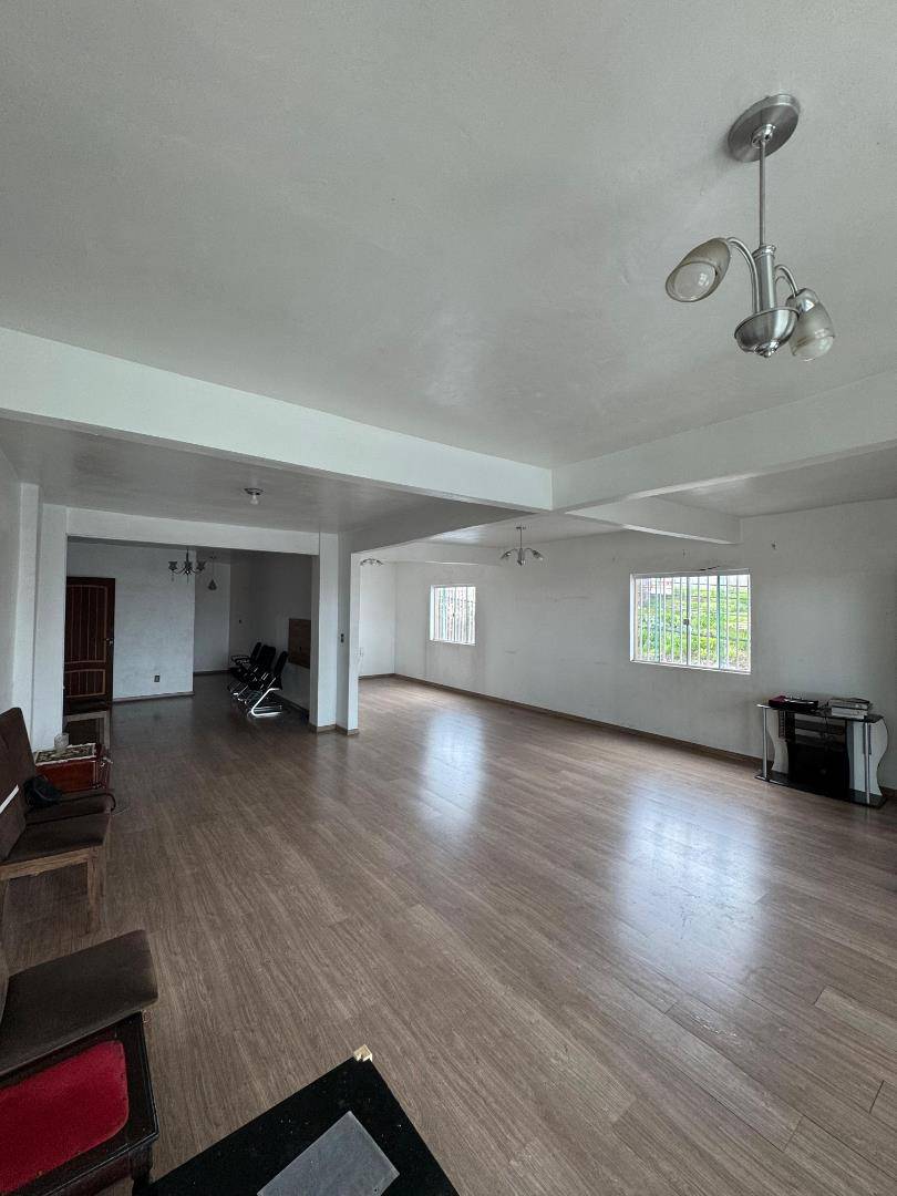 Sala para locacao no Centro em Ponta Grossa com 600m² por R$ 4.000,00