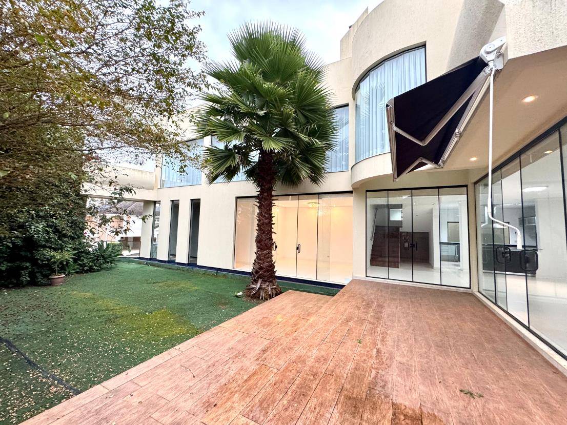 Casa para venda no Órfas em Ponta Grossa com 386,98m² por R$ 2.300.000,00