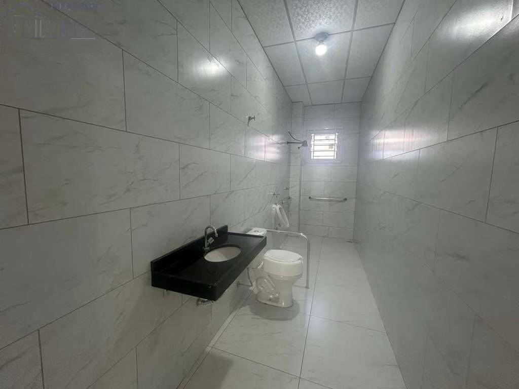 Sala para locacao no Boa Vista em Ponta Grossa com 400m² por R$ 5.000,00