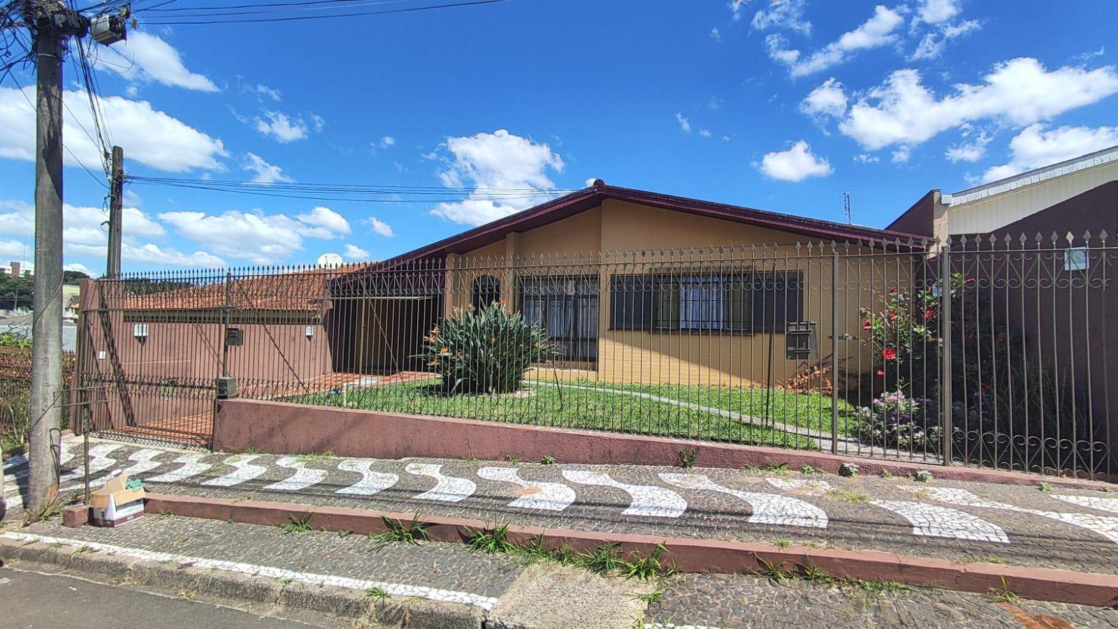Casa para venda no Órfas em Ponta Grossa com 462m² por R$ 690.000,00