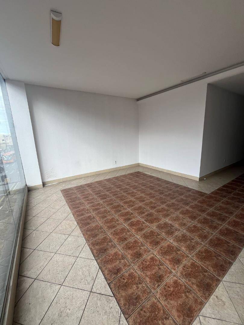 Sala para locacao no Centro em Ponta Grossa com 40m² por R$ 990,00