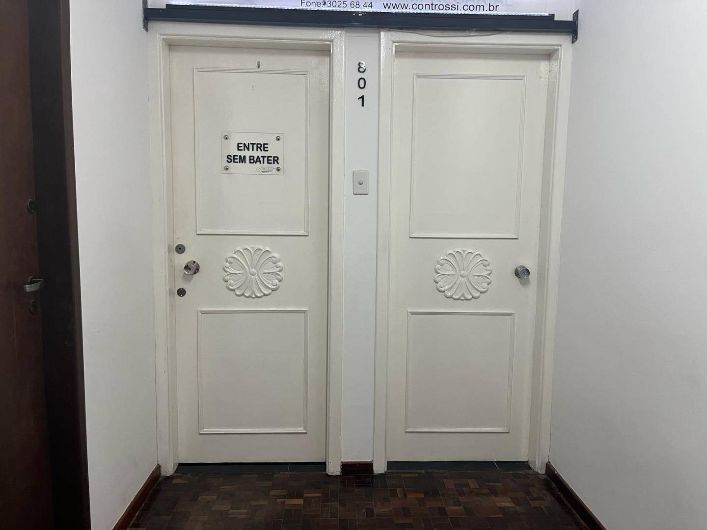 Sala para vendalocacaovenda e locacao no Centro em Ponta Grossa com 134m² por R$ 380.000,002.000,00