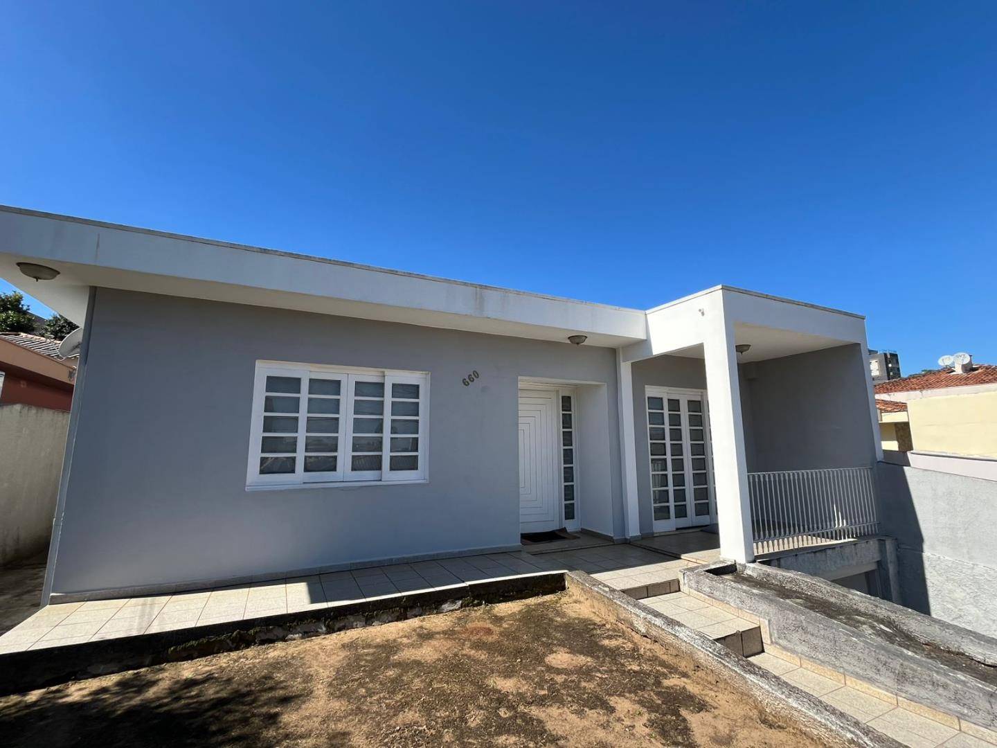 Casa para venda no Oficinas em Ponta Grossa com 346,5m² por R$ 1.250.000,00