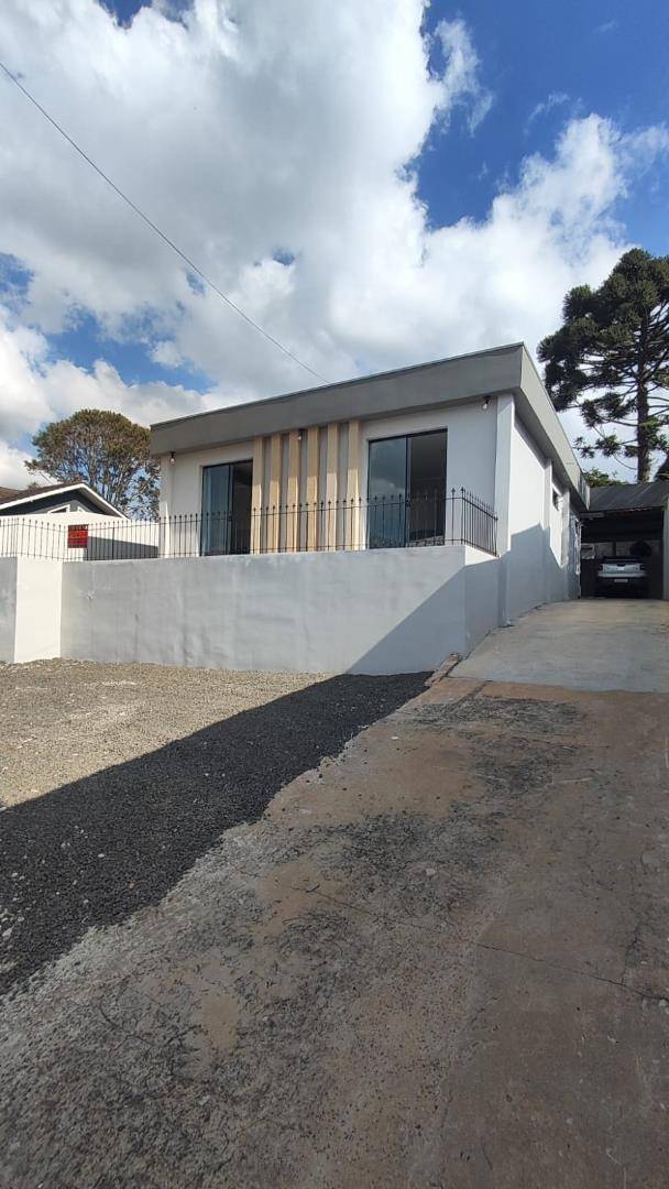 Casa para venda no Uvaranas em Ponta Grossa com 672m² por R$ 750.000,00