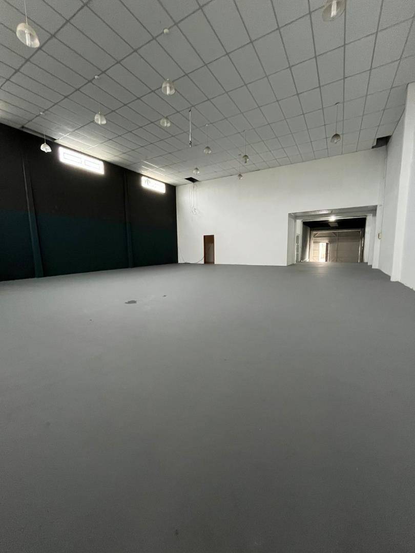 Barracão/galpão para locacao no Uvaranas em Ponta Grossa com 300m² por R$ 5.500,00