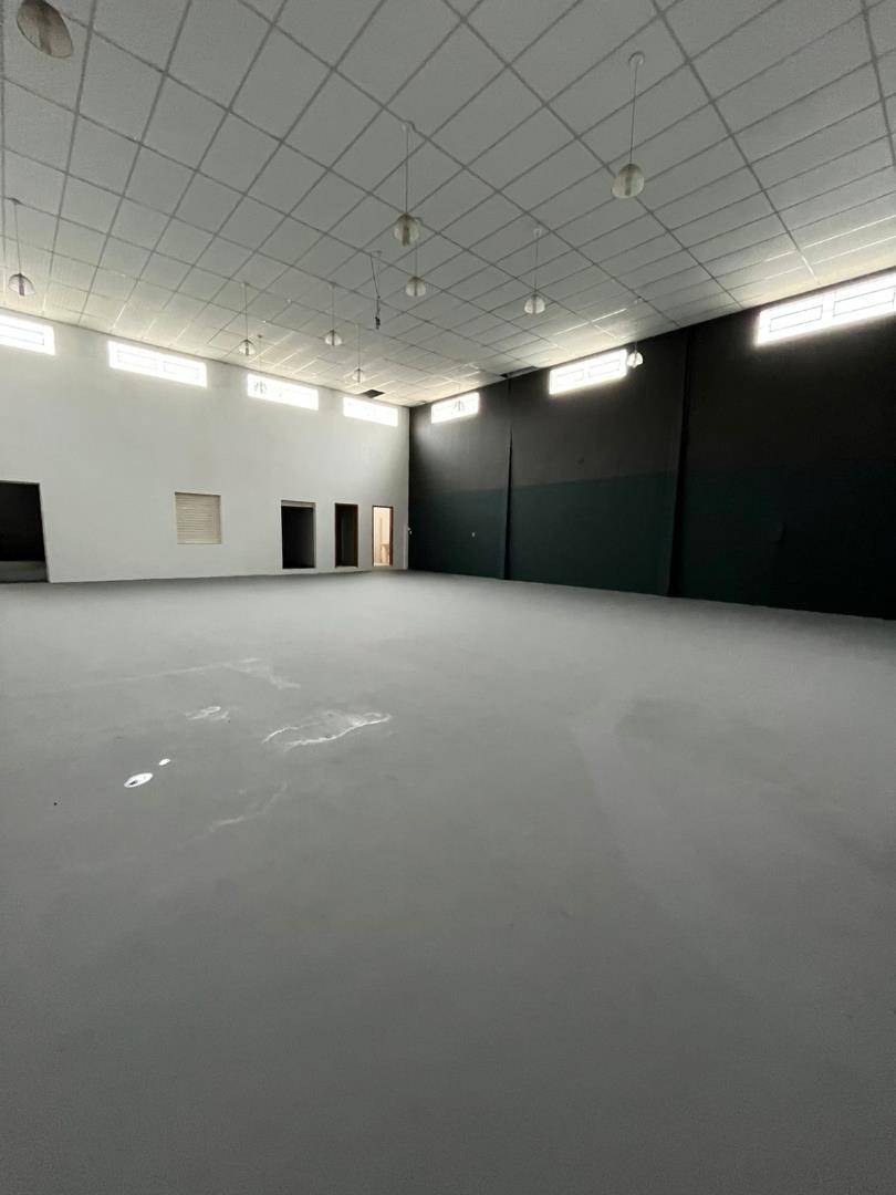 Barracão/galpão para locacao no Uvaranas em Ponta Grossa com 300m² por R$ 5.500,00