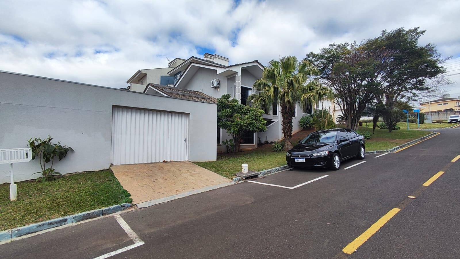 Casa para locacao no Oficinas em Ponta Grossa com 0m² por R$ 6.500,00