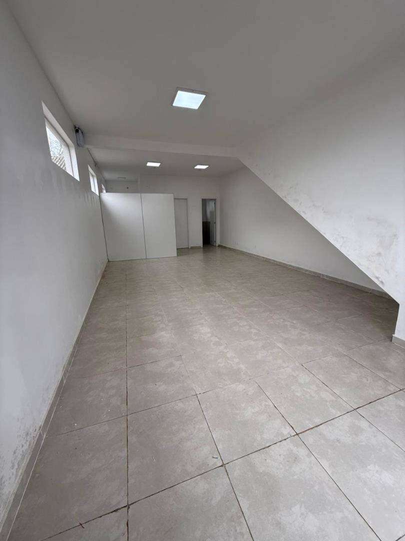 Sala para locacao no Oficinas em Ponta Grossa com 50m² por R$ 2.200,00