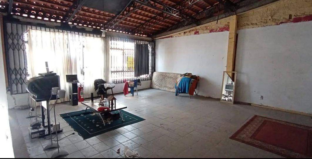 Casa para venda no Centro em Ponta Grossa com 403m² por R$ 400.000,00