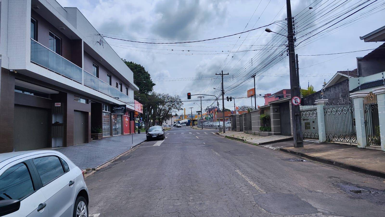 Terreno para locacao no Oficinas em Ponta Grossa com 200m² por R$ 2.500,00