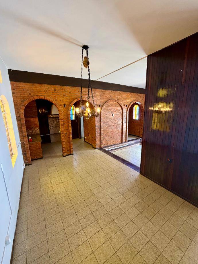 Casa para locacao no Jardim Carvalho em Ponta Grossa com 290m² por R$ 7.000,00