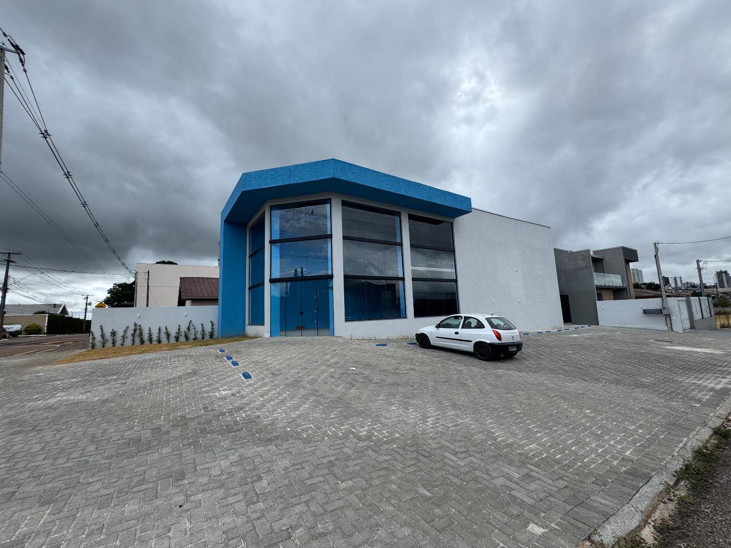 Barracão/galpão para locacao no Oficinas em Ponta Grossa com 300m² por R$ 14.500,00