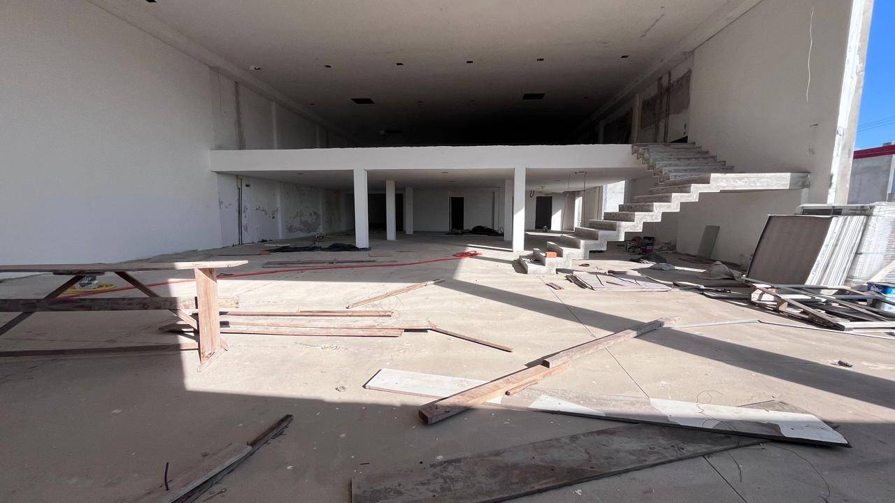 Barracão/galpão para vendalocacaovenda e locacao no Jardim Carvalho em Ponta Grossa com 810m² por R$ 3.500.000,0015.000,00