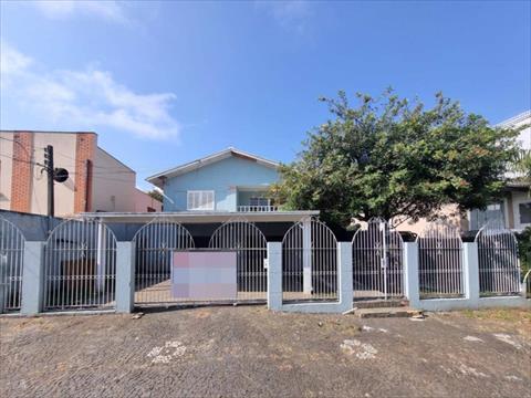 Casa para venda no Uvaranas em Ponta Grossa com 159,99m² por R$ 850.000,00