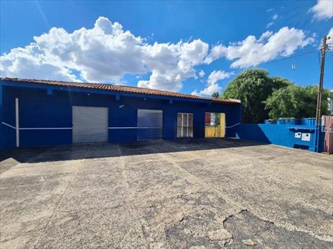 Casa para venda no Uvaranas em Ponta Grossa com 190m² por R$ 530.000,00
