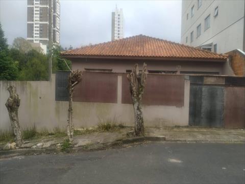 Terreno para venda no Centro em Ponta Grossa com 510m² por R$ 560.000,00