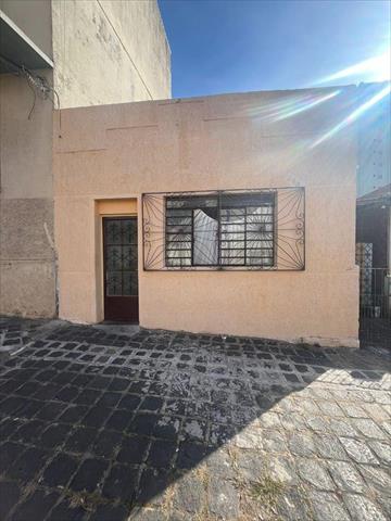 Casa para locacao no Centro em Ponta Grossa com 91,7m² por R$ 1.500,00