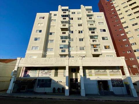Apartamento para locacao no Centro em Ponta Grossa com 80m² por R$ 1.650,00