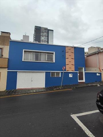 Casa para venda no Centro em Ponta Grossa com 180,6m² por R$ 380.000,00