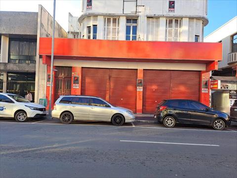 Sala para locacao no Centro em Ponta Grossa com 350m² por R$ 23.900,00