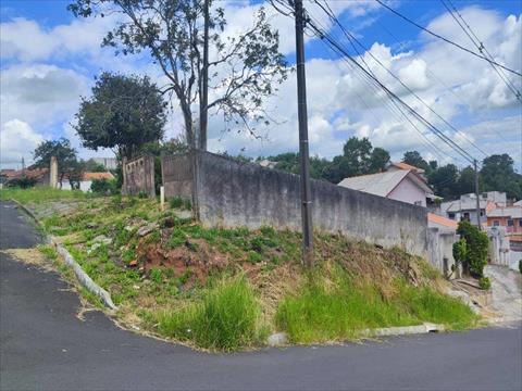Terreno para venda no Uvaranas em Ponta Grossa com 462m² por R$ 190.000,00
