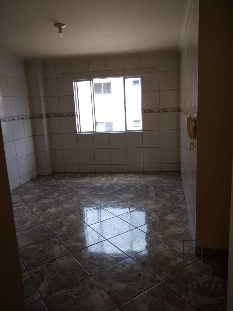 Apartamento para locacao no Centro em Ponta Grossa com 44m² por R$ 770,00
