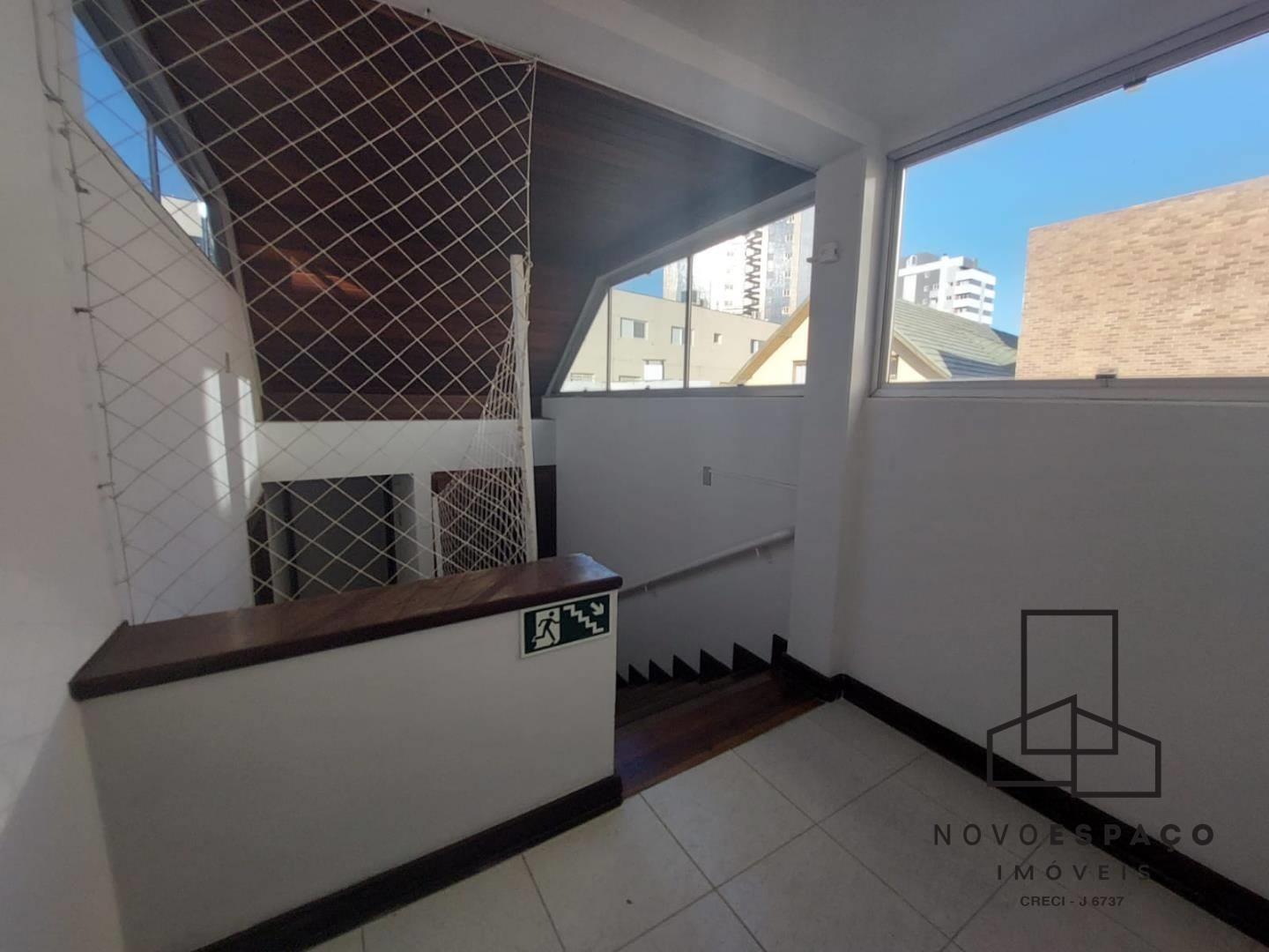 Casa Comercial para locacao no Centro em Ponta Grossa com 425m² por R$ 11.660,00