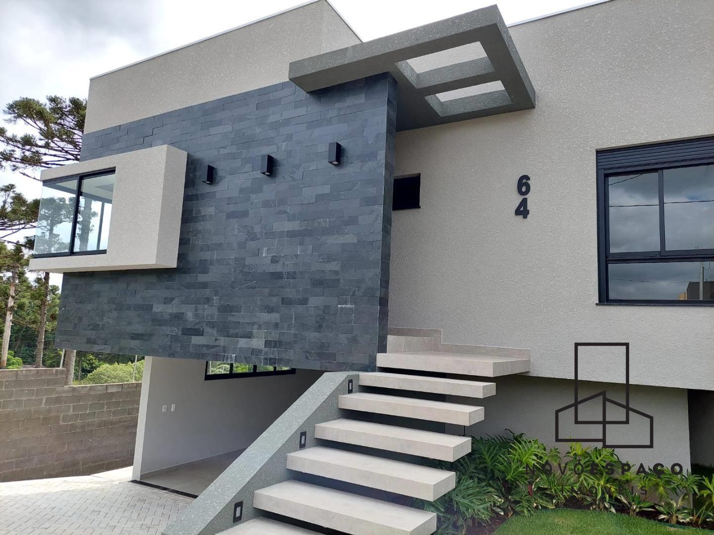 Casa Residencial para venda no Contorno em Ponta Grossa com 230m² por R$ 890.000,00