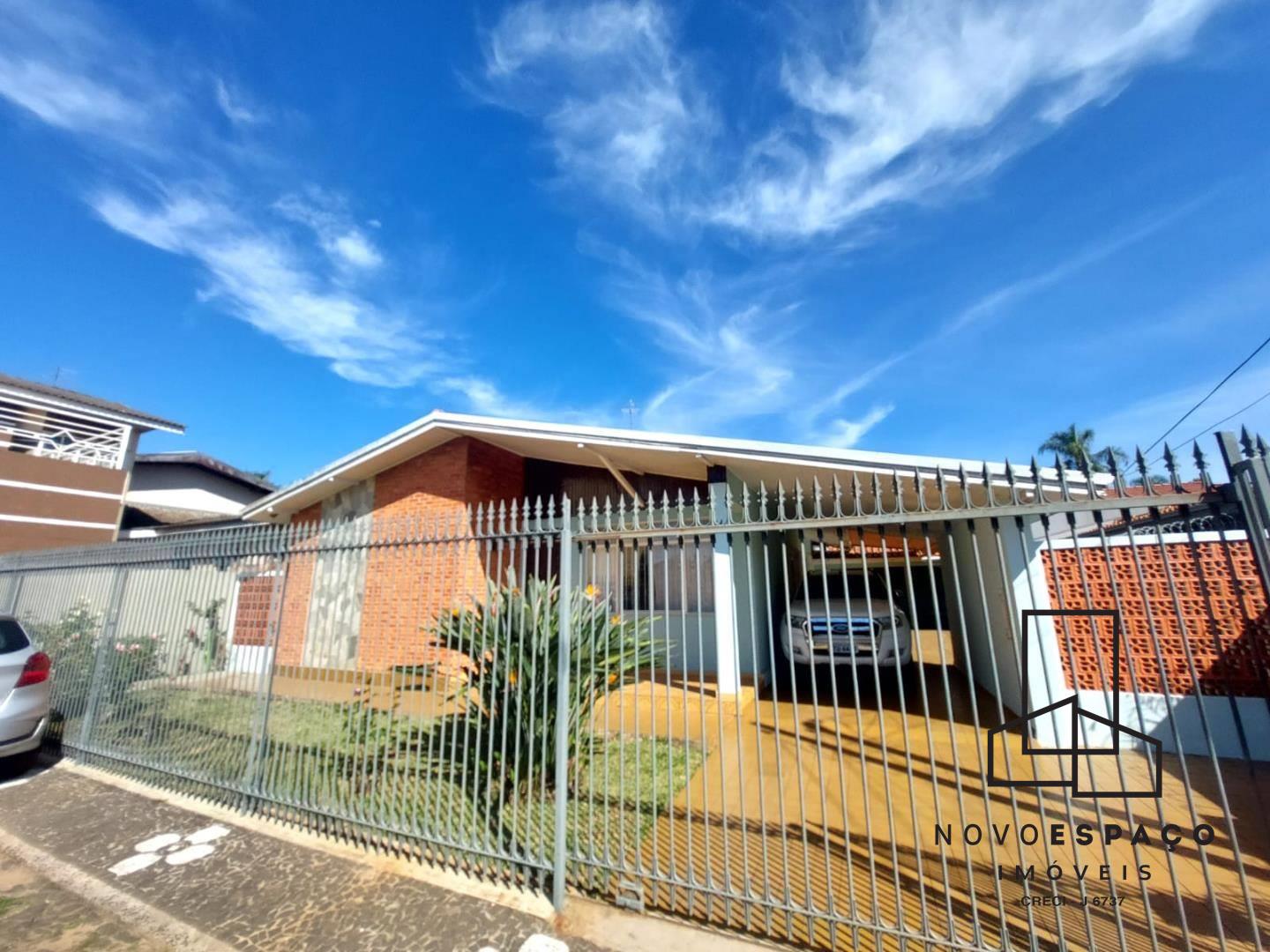 Casa Residencial para venda no Jardim Carvalho em Ponta Grossa com 181,41m² por R$ 720.000,00